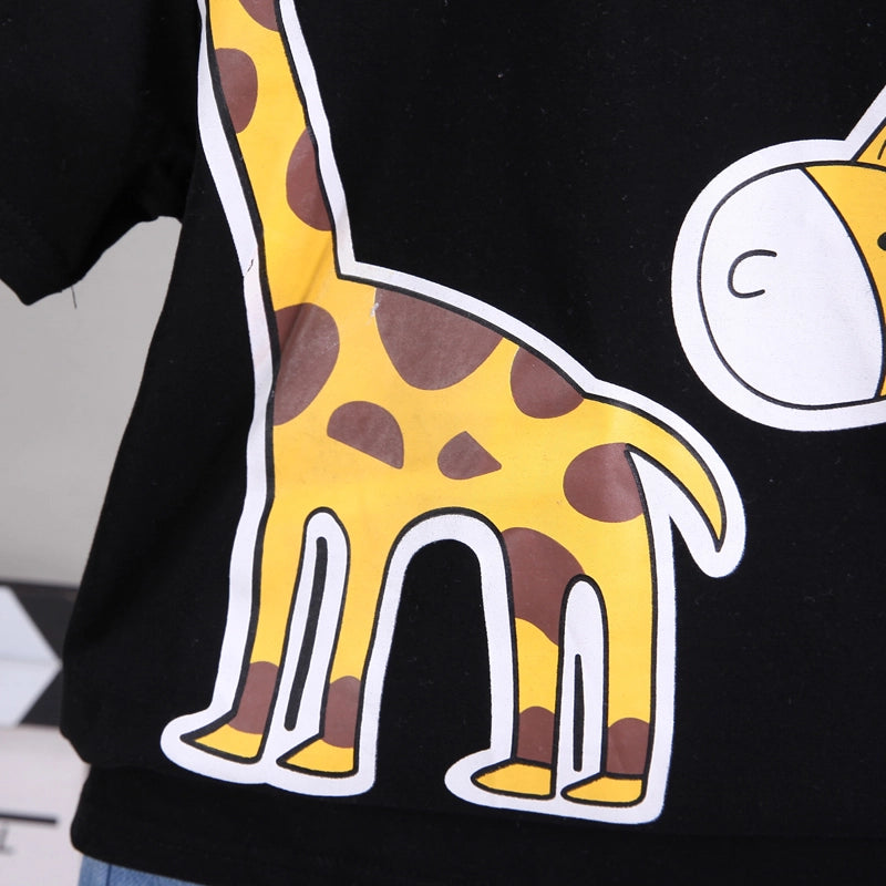 Giraffe Graphic T-shirts & Shorts Set